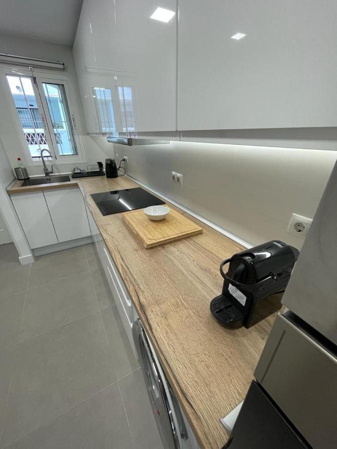 Encantador Piso Con Terraza Y Piscina Apartment Benalmadena Luaran gambar