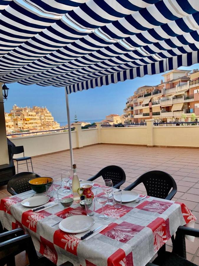 Encantador Piso Con Terraza Y Piscina Apartment Benalmadena Luaran gambar